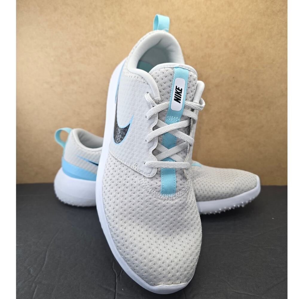 Nike Men's Golf Shoes Roshe G in photon dust and light blue colorway Size 10.5